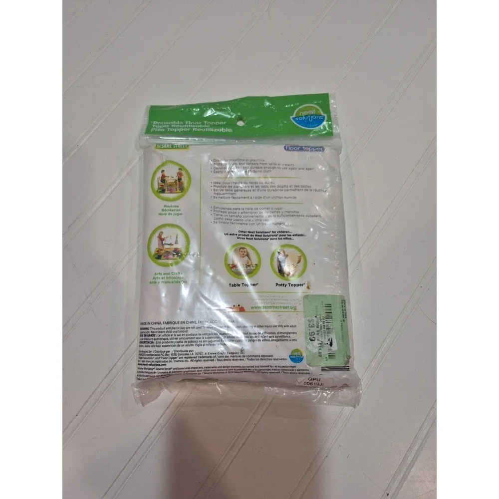 Sesame Street Reusable 36 x 48 Carpet Floor Topper Meal Play Arts & Crafts Mat